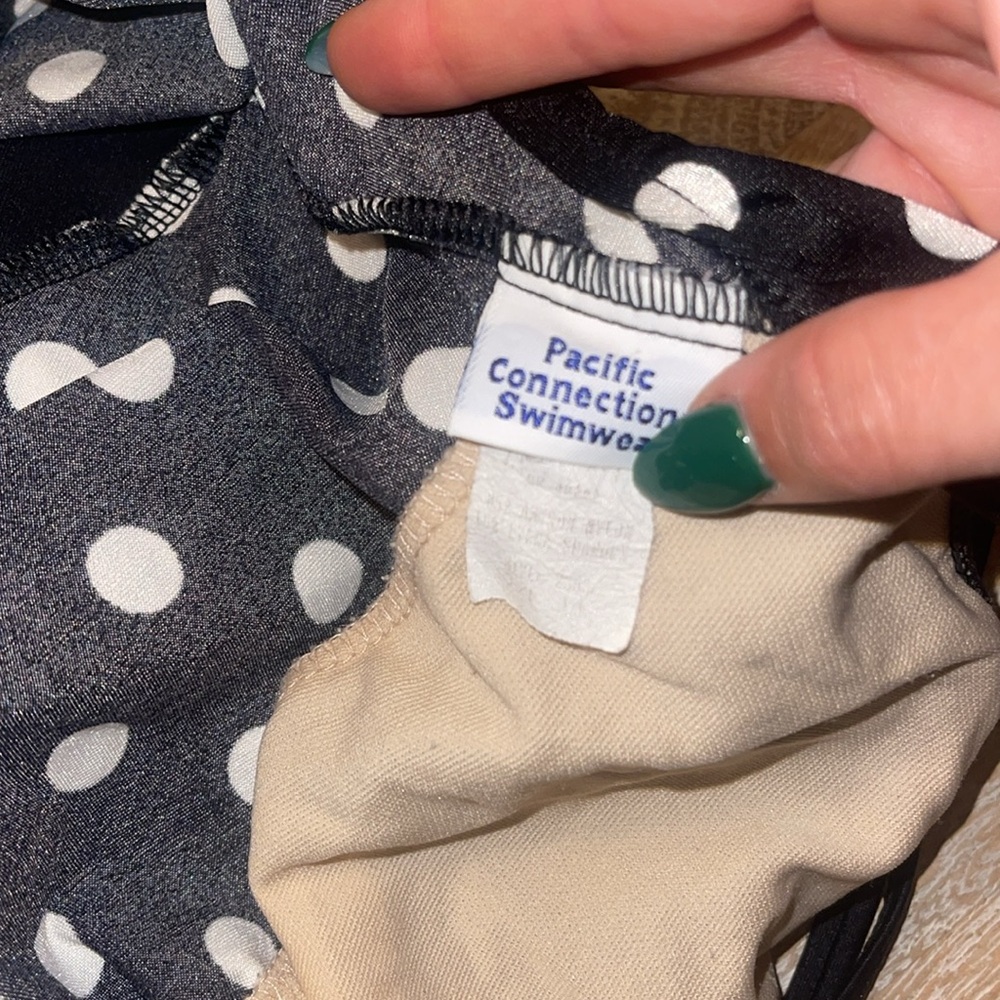 Pacific Connections Polka Dot Swimsuit 80s 90s View 4